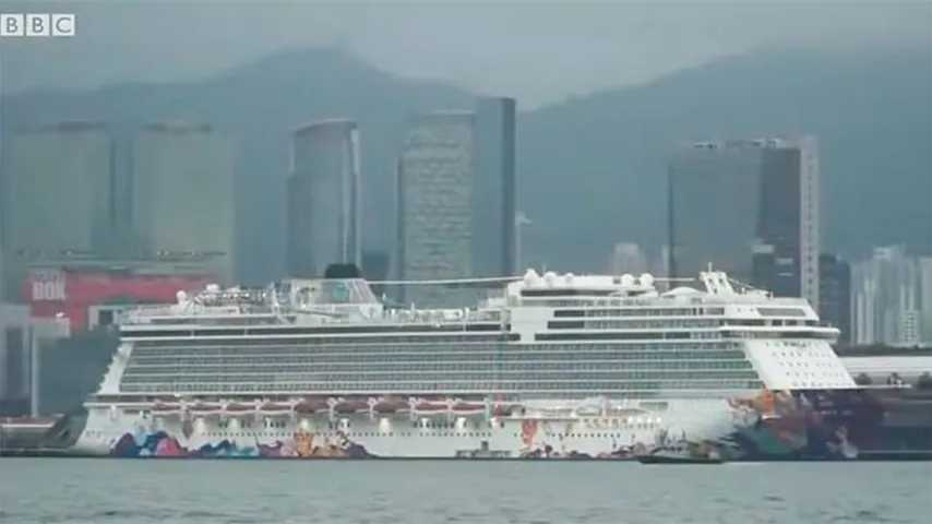 Tres cruceros bloqueados en Asia por el virus. (Foto: BBC)