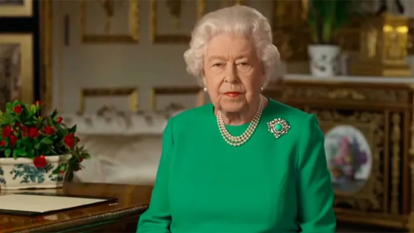 Histórico mensaje de Isabel II, de 93 años, abuela y bisabuela, en un momento excepcional. (Foto: BBC)